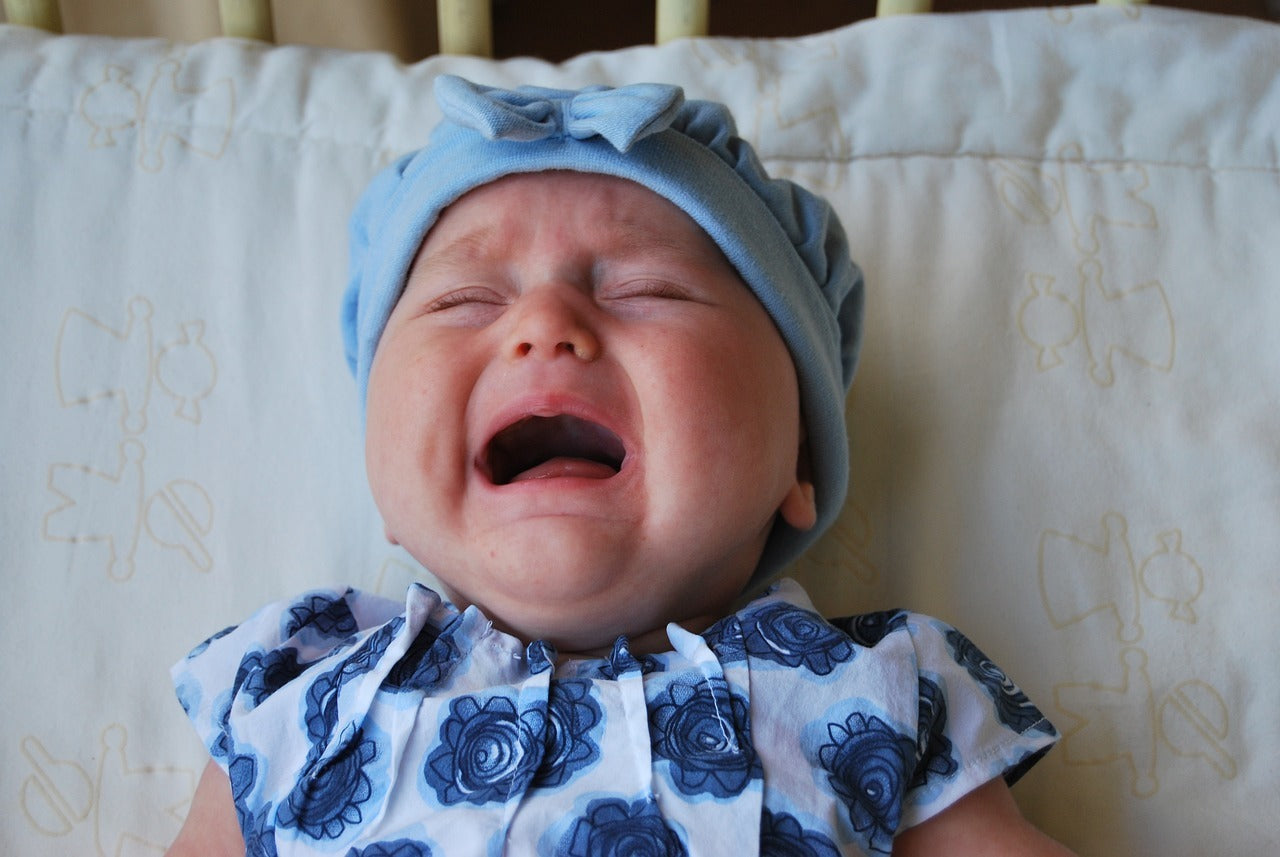 why do babies cry at bedtime